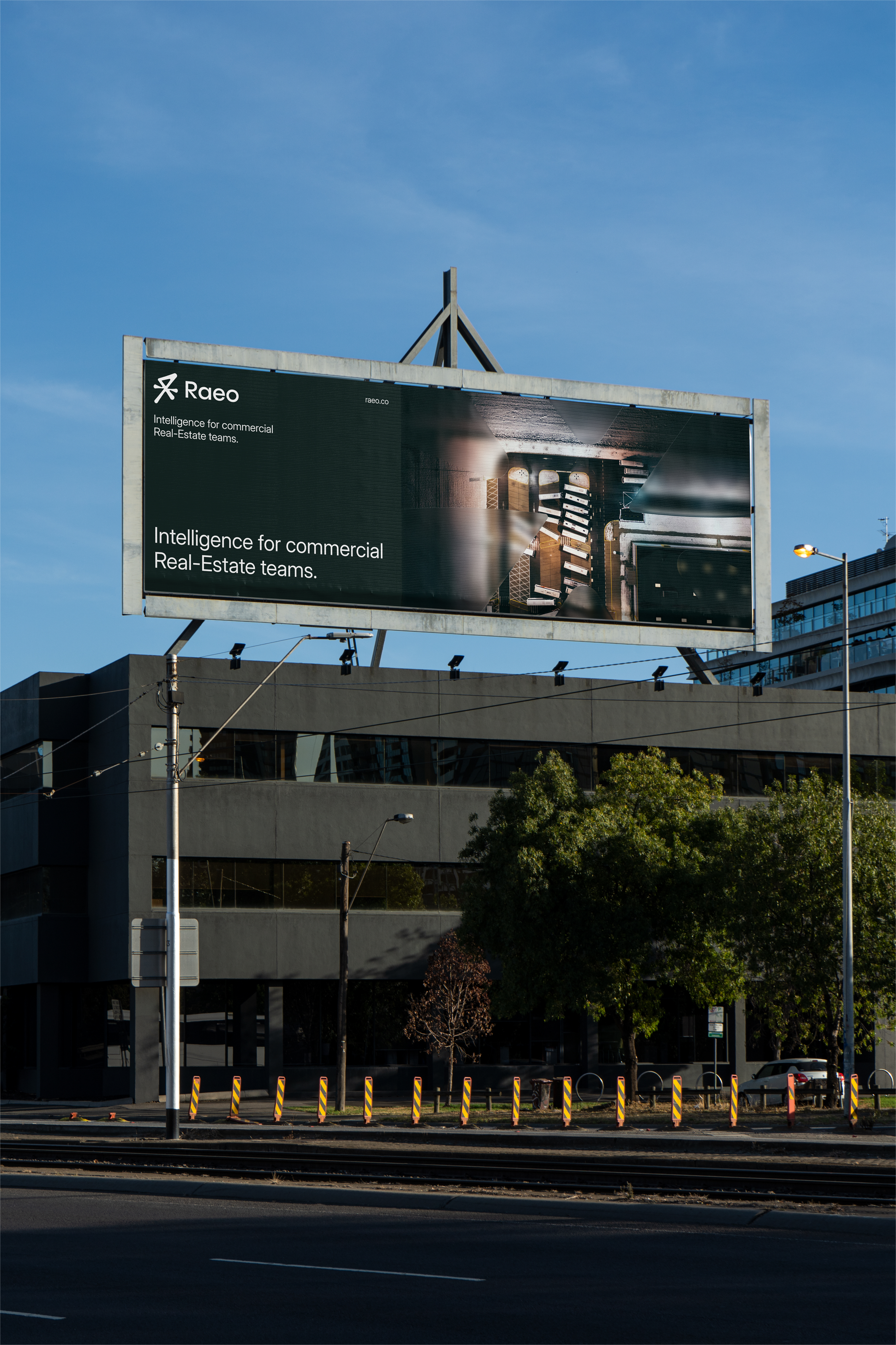 Raeo billboard